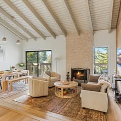 Snowcreek Retreat at Dollar | Walk to Dollar Mountain + Lodge | Hot Tub