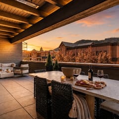 Luxury Residence on Main | Baldy Views | Heated Terrace | Walk Everywhere