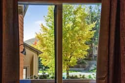 Elkhorn Condo Walk to Dollar! - Image 3