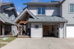Cozy Hailey Haven: Sun, Ski, Work, & Play at Your Doorstep - Image 2