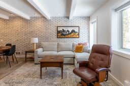 Spacious Sun Valley Condo with Private Creekside Deck
