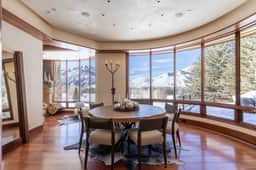 Bigwood Estate – Unrivaled Baldy Views & Luxury Retreat