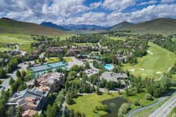 The Summit Stay | Pool | Pickleball | Hot Tub