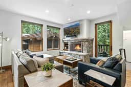 The Aspen Nook at SkiView | Walk to Town & Ski - Image 3