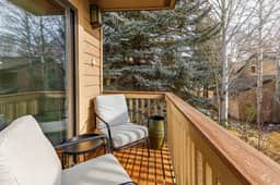 Ridge Retreat | Walk to Golf | Pool + Hot Tub