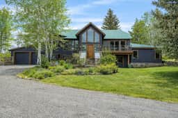 Canyon View Home on 5 Acres | Pickleball Court + Views - Image 2