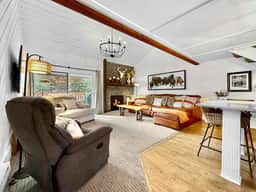 The Sunburst Social | Modern Condo with Amenities