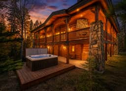 Fireside Lodge | Ski-In/Ski-Out Luxury Cabin + Hot Tub - Image 3