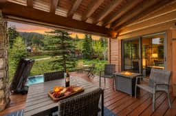 Luxury Tamarack Cottage | Ski-In/Ski-Out | Hot Tub | Walk to Village - Image 2