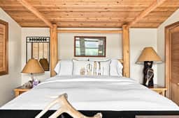Ketchum Cowboy Cottage | Hot Tub + Big Views - Image 3