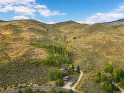 Ketchum Cowboy Cottage | Hot Tub + Big Views - Image 5