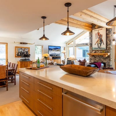 Warm Springs Ski Way Home | Pool, Pickleball, and More!