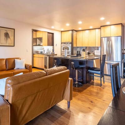 Elkhorn Retreat: Condo with Pond Views, Pool & Pet-Friendly