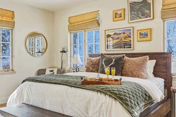 The Luxury Riverfront Home at Warm Springs - Image 1