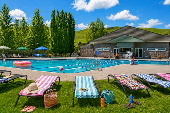The Summit Stay | Pool | Pickleball | Hot Tub - Image 1