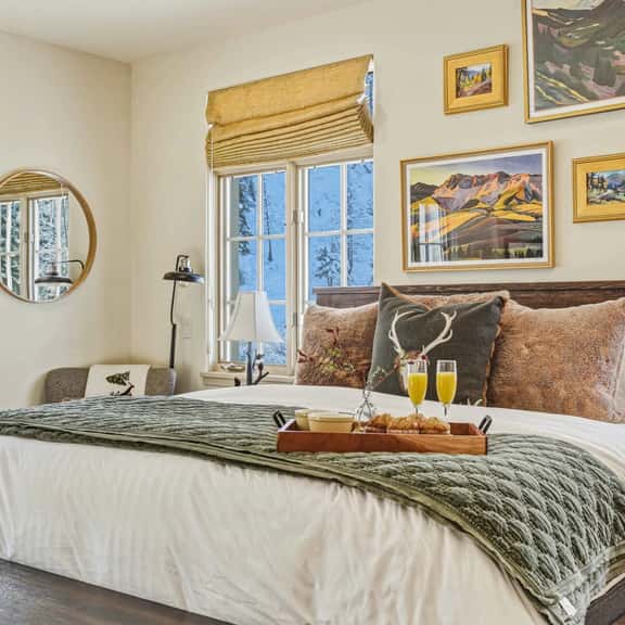 The Luxury Riverfront Home at Warm Springs - Image 1