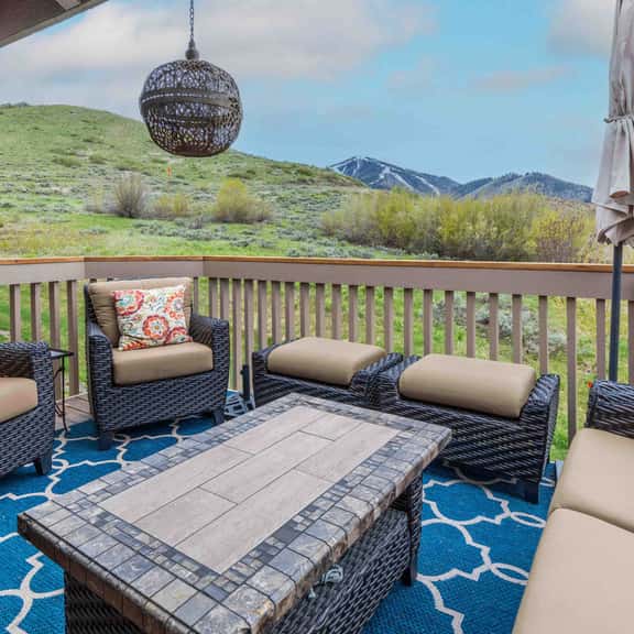 The Slopeview | Ski-In Access, Hot Tub, + Mountain Views - Image 1