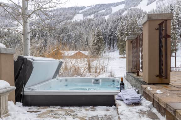 The Luxury Riverfront Home at Warm Springs
