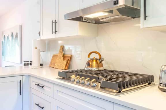 Stunning Elkhorn Condo with Sauna, Hot Tub, + More! - Image 2