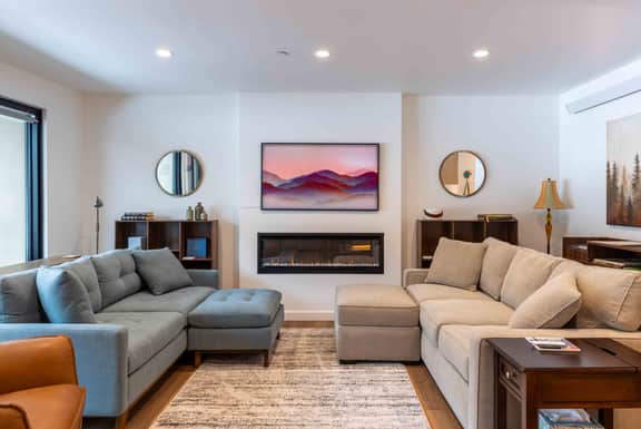 Stylish Warm Springs Adventure Condo