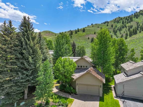 Sun Valley Hillside Home | Hot Tub + Mountain Views