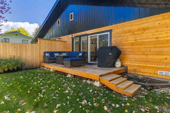 The Timberline House | Modern Mountain Comfort | Walk to Town & Near Lifts