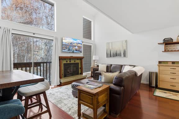 Indian Springs Retreat | Elkhorn Amenities