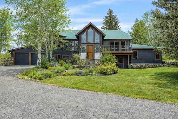 Canyon View Home on 5 Acres | Pickleball Court + Views - Image 2