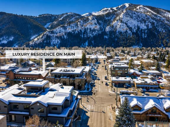 Luxury Residence on Main | Baldy Views | Heated Terrace | Walk Everywhere