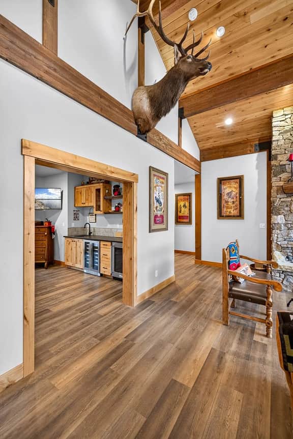 The Cascade Ranch House on 24 Acres | Room to Roam - Image 5