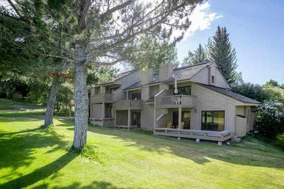 Sun Valley Condo on the Green with Dollar Views - Image 1