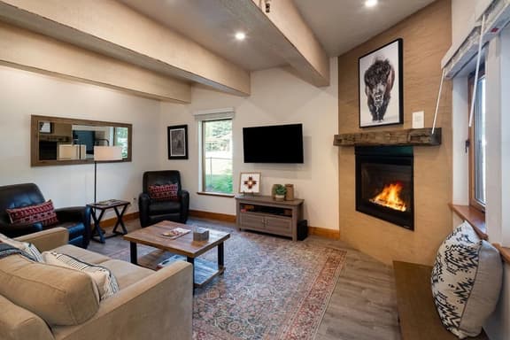 Cozy Ketchum Condo  - Walk to Everything!