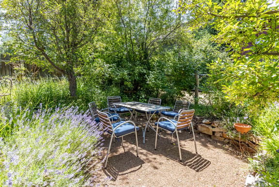 Charming Ketchum Cottage with Gourmet Kitchen - Image 1