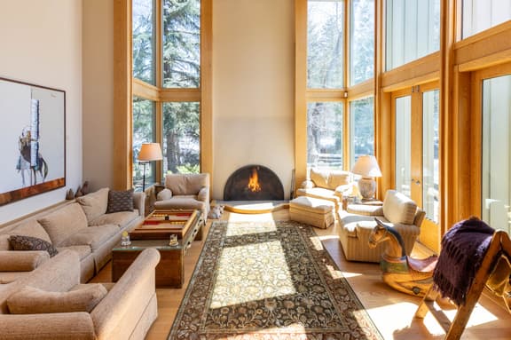 Luxury Warm Springs Creekfront Home - Image 1