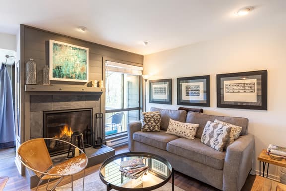 Cottonwood Condo in Sun Valley | Walk Everywhere!