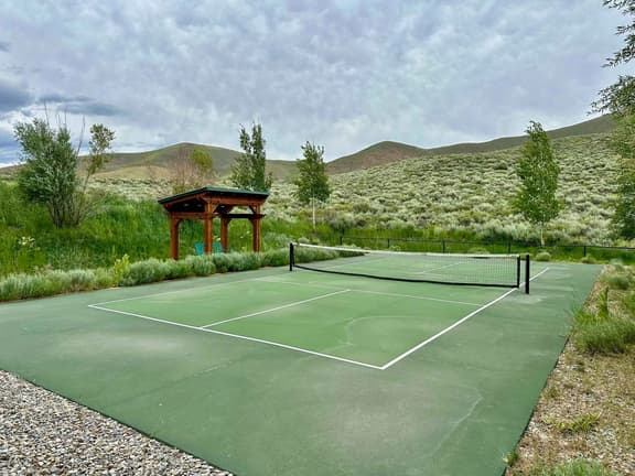 Canyon View Home on 5 Acres | Pickleball Court + Views - Image 1